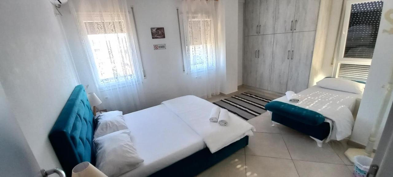 Guesthouse Bela ติรานา ภายนอก รูปภาพ