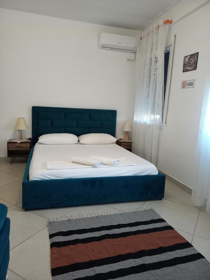 Guesthouse Bela ติรานา ภายนอก รูปภาพ